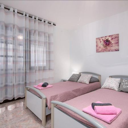 Apartment Palma プーラ エクステリア 写真