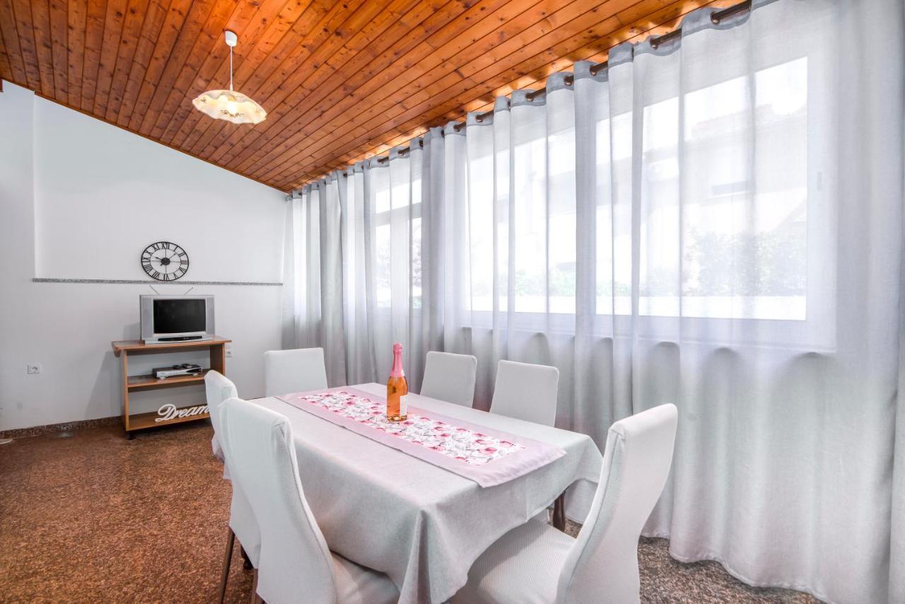Apartment Palma プーラ エクステリア 写真