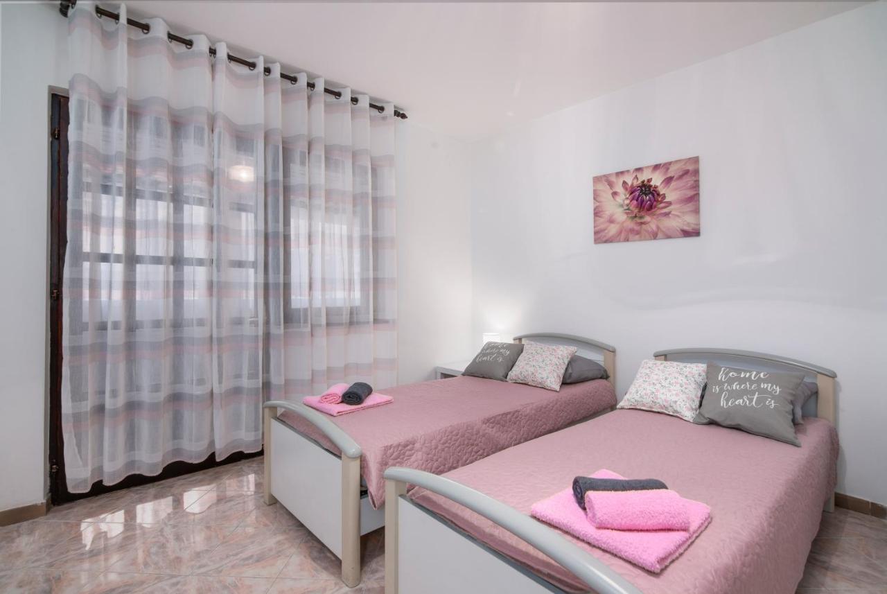 Apartment Palma プーラ エクステリア 写真