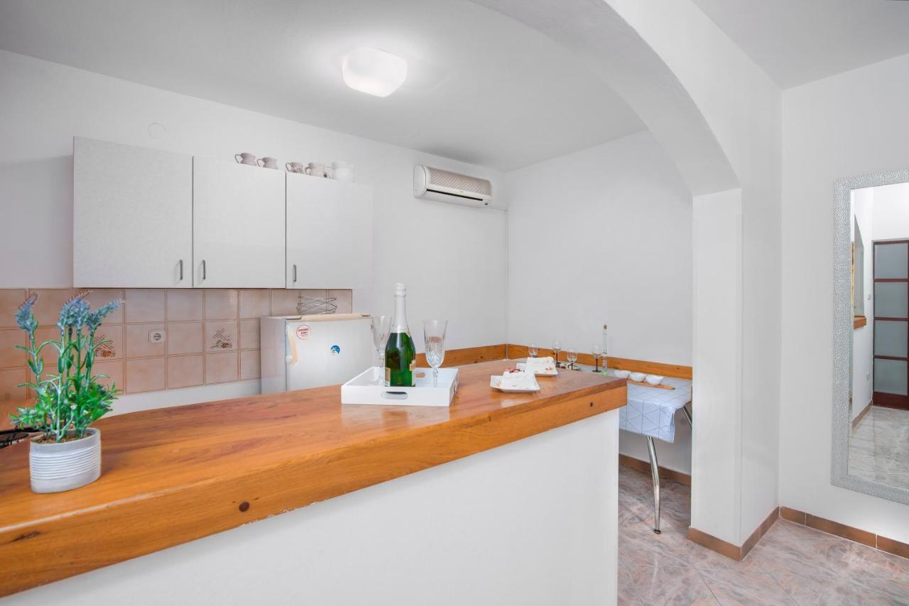 Apartment Palma プーラ エクステリア 写真