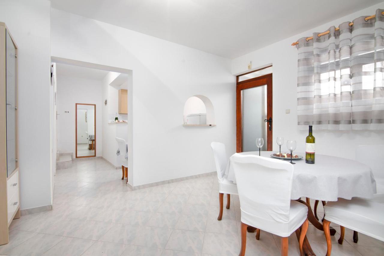 Apartment Palma プーラ エクステリア 写真